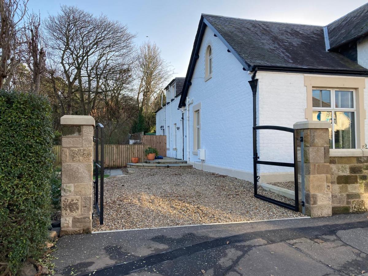Islay House,Comfortable Home With Private Garden, Pencaitland, East Lothian, Scotland Exterior photo